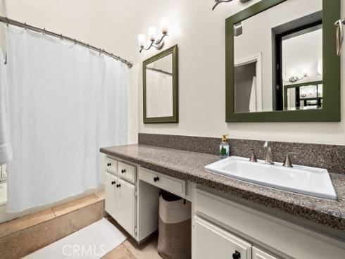 2522 W Macarthur  , Santa Ana, CA