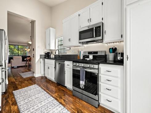 2522 W Macarthur  , Santa Ana, CA