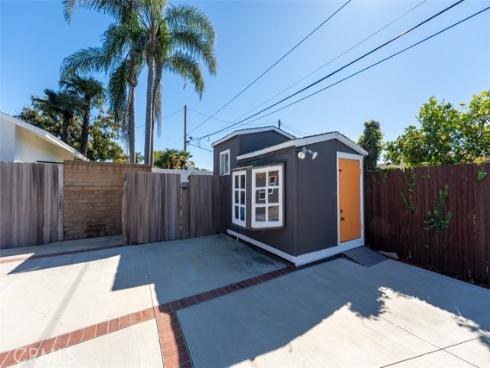 17922  Romelle  , Santa Ana, CA