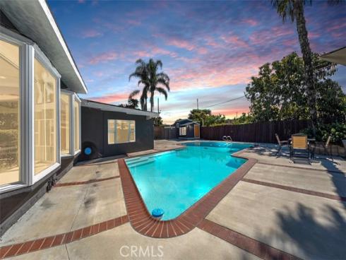 17922  Romelle  , Santa Ana, CA