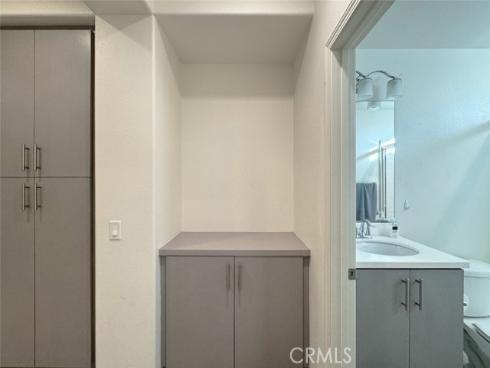 1530 W 1st  19 , Santa Ana, CA