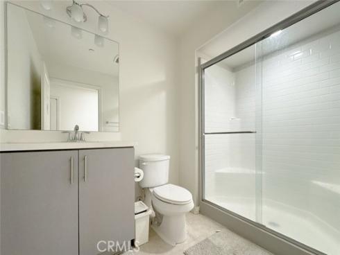 1530 W 1st  19 , Santa Ana, CA