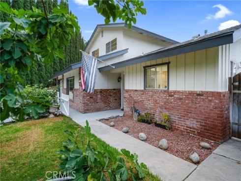 19261 Brae , Santa Ana, CA