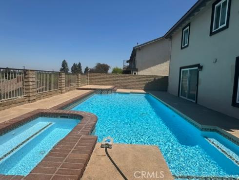 18831  Winnwood   Lane, Santa Ana, CA