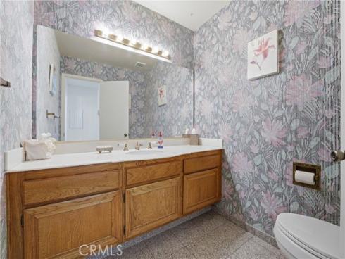 18831  Winnwood   Lane, Santa Ana, CA