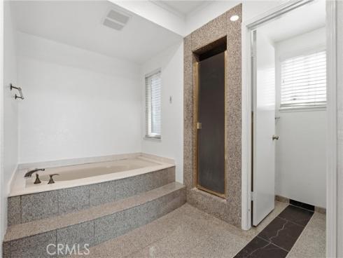 18831  Winnwood   Lane, Santa Ana, CA