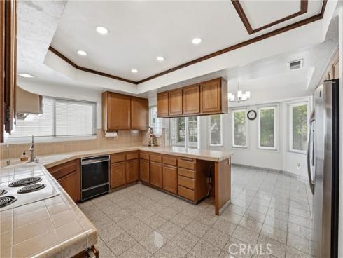 18831  Winnwood   Lane, Santa Ana, CA