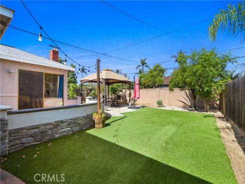 1221  Carlton  , Santa Ana, CA