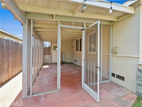 1221  Carlton  , Santa Ana, CA