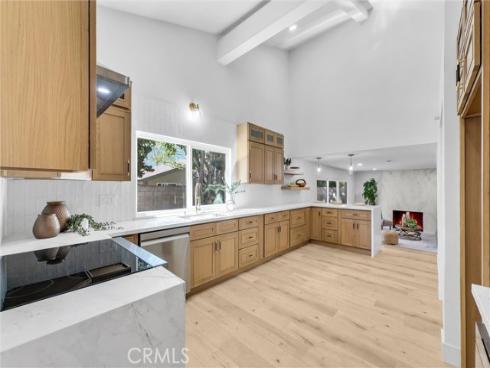 3126 S Rita   Way, Santa Ana, CA