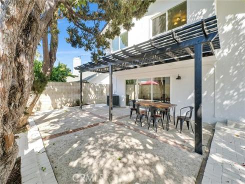 3126 S Rita   Way, Santa Ana, CA