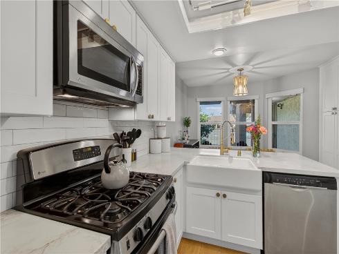 1261  Cabrillo Park   Drive, Santa Ana, CA