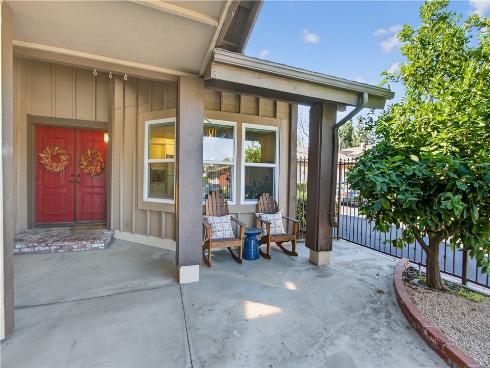 1261  Cabrillo Park   Drive, Santa Ana, CA