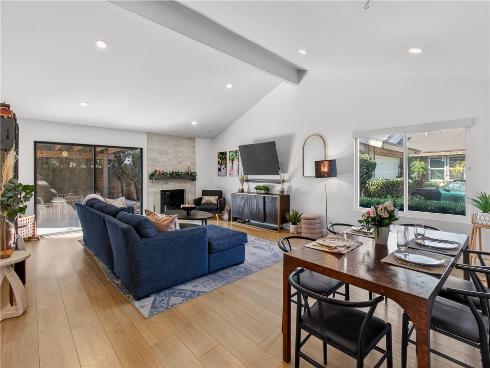 1261  Cabrillo Park   Drive, Santa Ana, CA