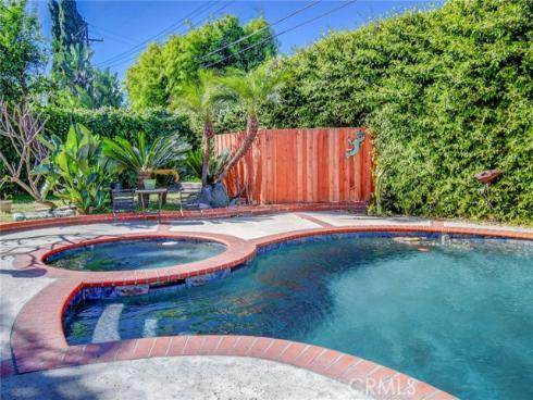 2401 E Avalon  , Santa Ana, CA