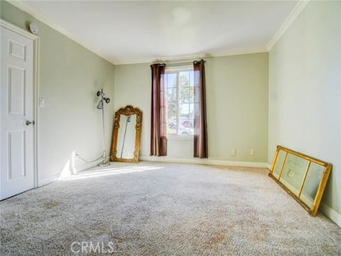 2401 E Avalon  , Santa Ana, CA