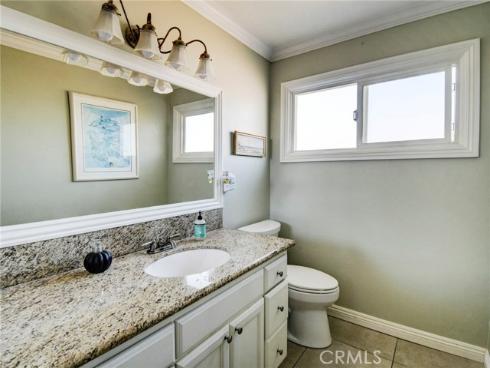 2401 E Avalon  , Santa Ana, CA