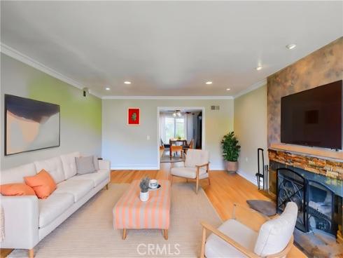 2401 E Avalon  , Santa Ana, CA