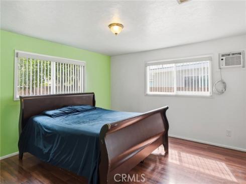 519  English  , Santa Ana, CA