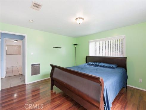 519  English  , Santa Ana, CA