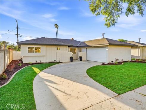 2320 N Hathaway   Street, Santa Ana, CA