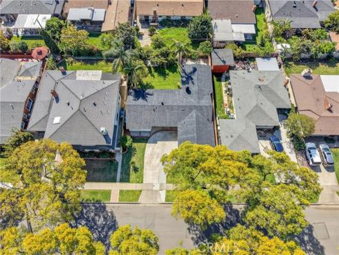 1626 E 15th  , Santa Ana, CA