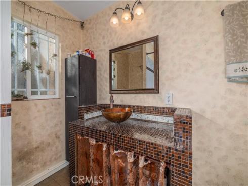 1442 S Van Ness  , Santa Ana, CA