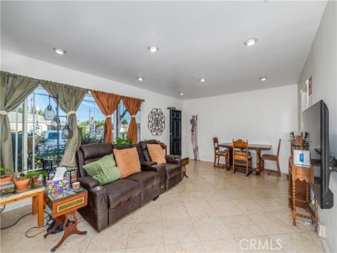 1442 S Van Ness  , Santa Ana, CA