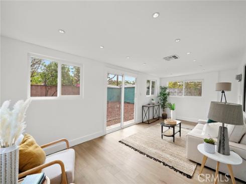 1410 W Camden   Place, Santa Ana, CA