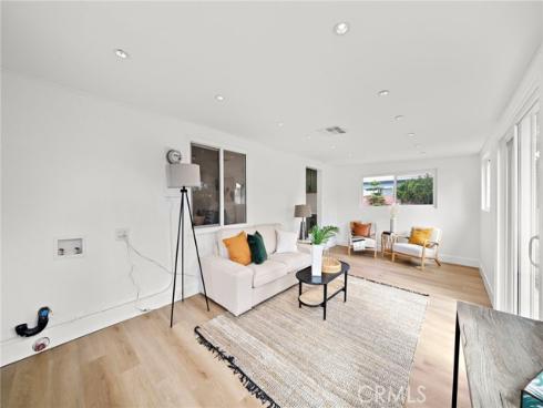 1410 W Camden   Place, Santa Ana, CA