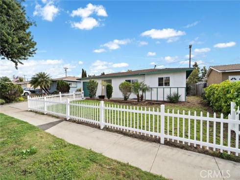 1410 W Camden   Place, Santa Ana, CA