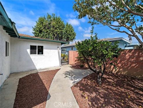 1410 W Camden   Place, Santa Ana, CA