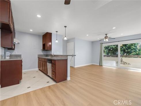 2501 W Sunflower  E16  Avenue, Santa Ana, CA