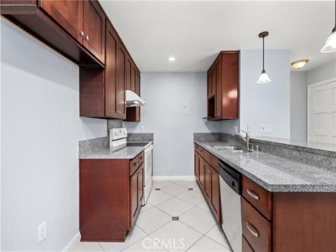 2501 W Sunflower  E16  Avenue, Santa Ana, CA