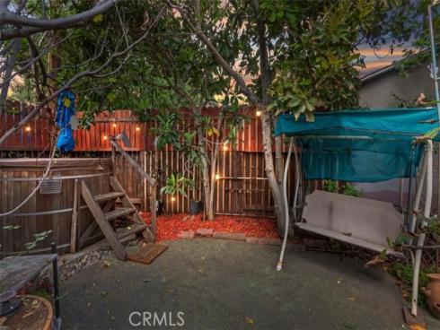 2310  Poinsettia  , Santa Ana, CA