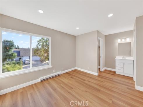 241 W Alton  B  Avenue, Santa Ana, CA