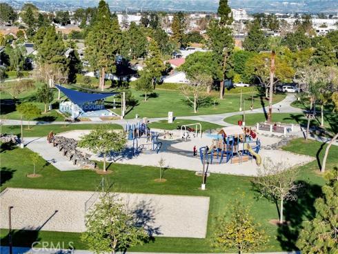 241 W Alton  B  Avenue, Santa Ana, CA