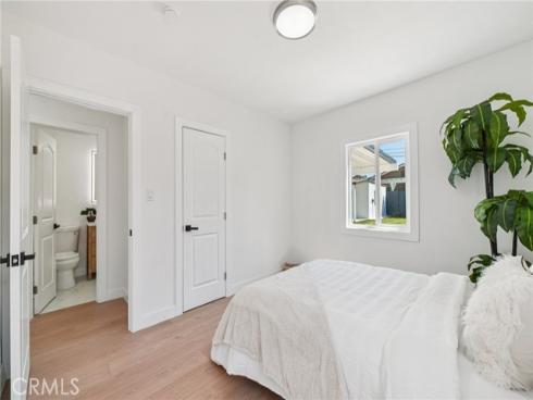 1205  English  , Santa Ana, CA