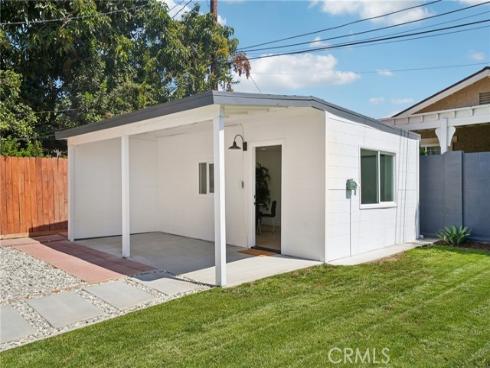1205  English  , Santa Ana, CA