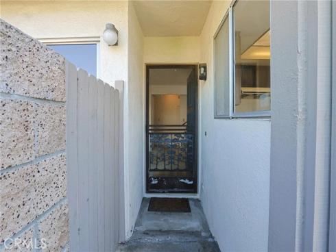 5106 W 1st  , Santa Ana, CA