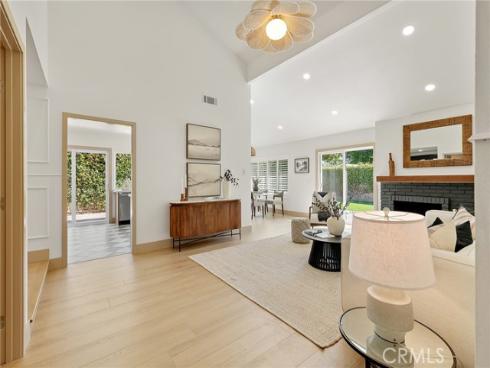 418 W Carol  , Santa Ana, CA