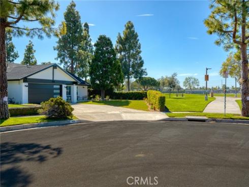 418 W Carol  , Santa Ana, CA