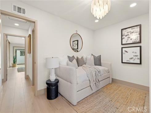 418 W Carol  , Santa Ana, CA