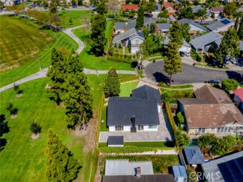 418 W Carol  , Santa Ana, CA