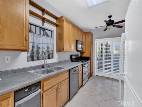 2538 W Macarthur, Unit E  , Santa Ana, CA