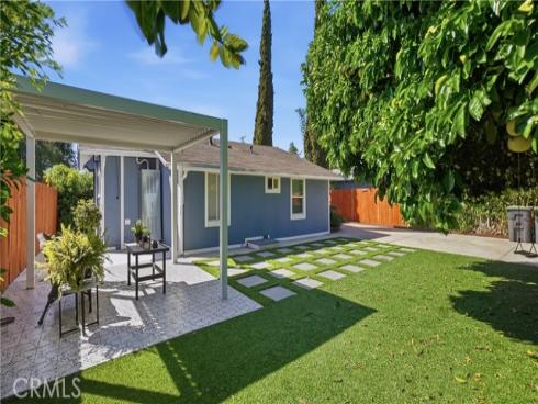 215 N Mcclay  , Santa Ana, CA