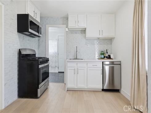 215 N Mcclay  , Santa Ana, CA