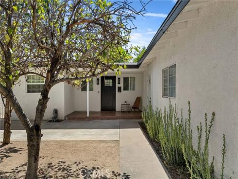 2214  Edna   Drive, Santa Ana, CA