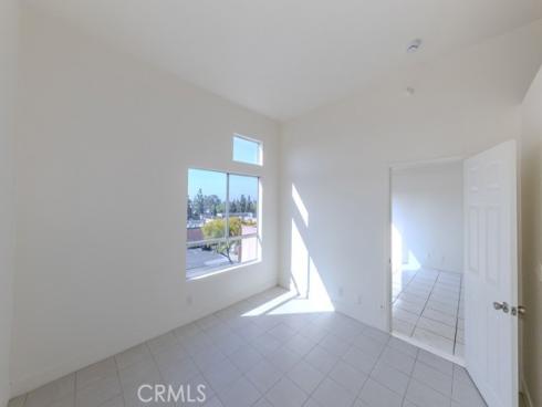 450 E 4th  423  Street, Santa Ana, CA