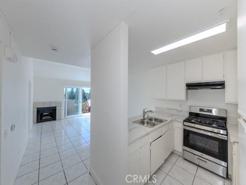 450 E 4th  423  Street, Santa Ana, CA